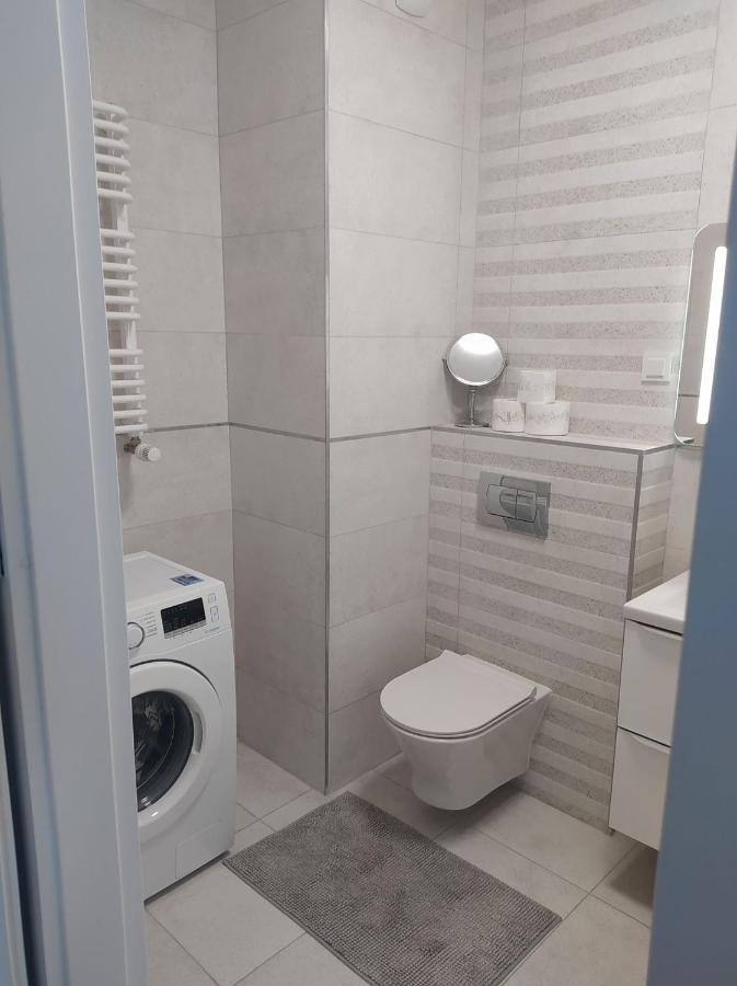 Silver Apartment Warsaw Exterior photo